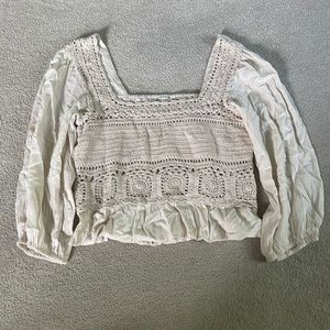 American Eagle women’s top